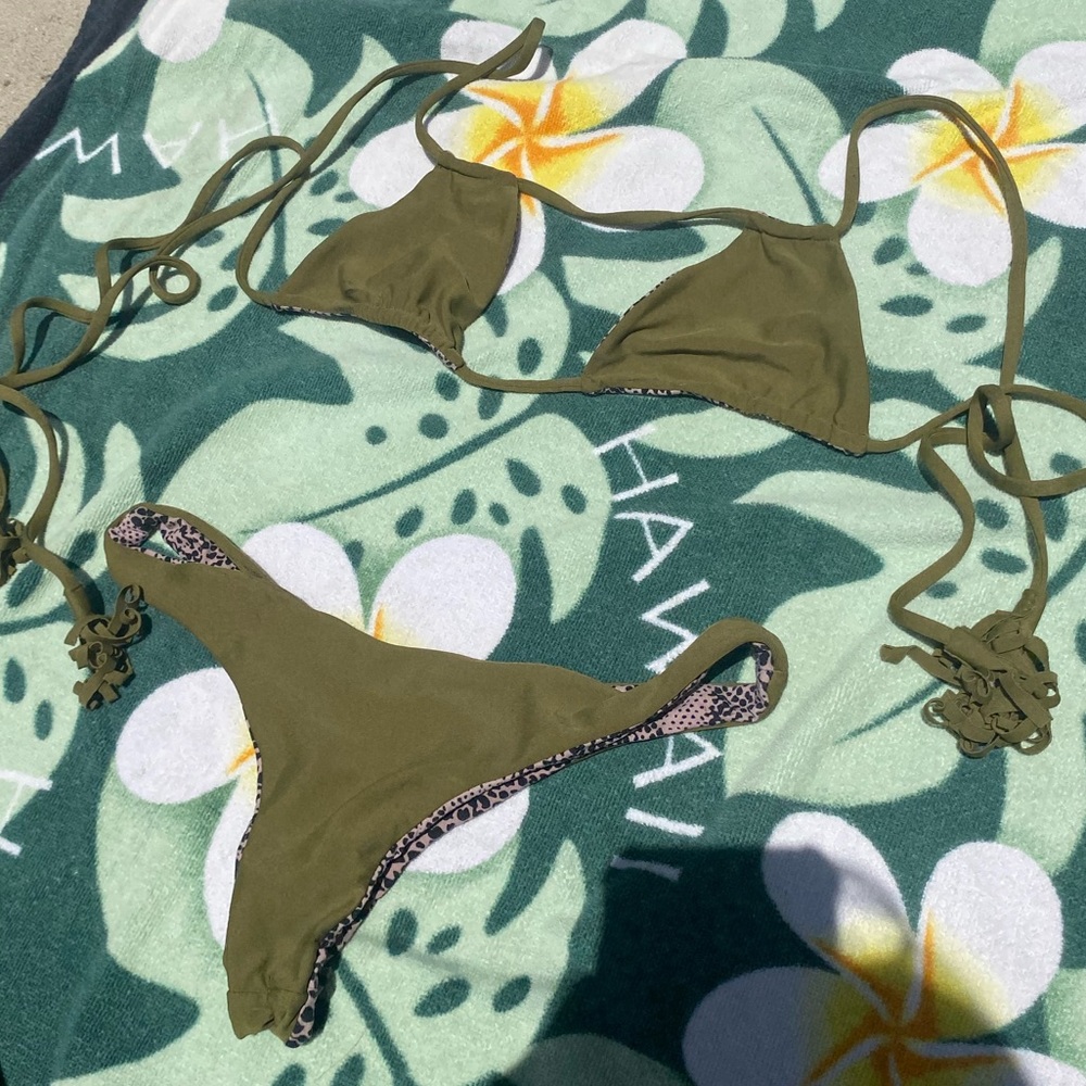 Acacia Two Piece Olive Green